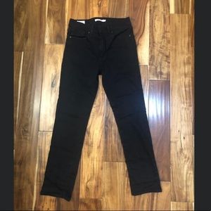 Levi’s 724 High Rise Straight Jeans